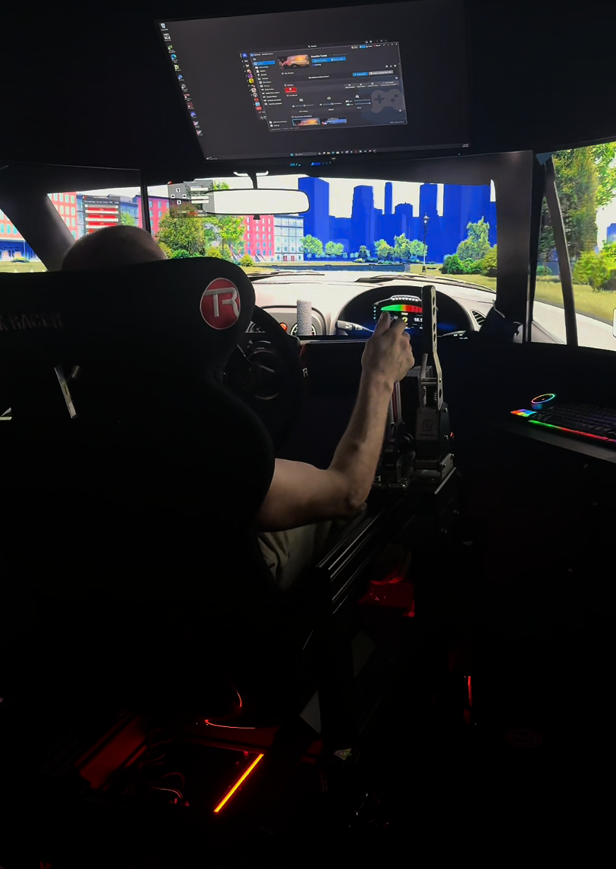 Racinghaus Pinnacle - Flagship Motion Racing Simulator